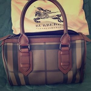 Burberry duffel bag